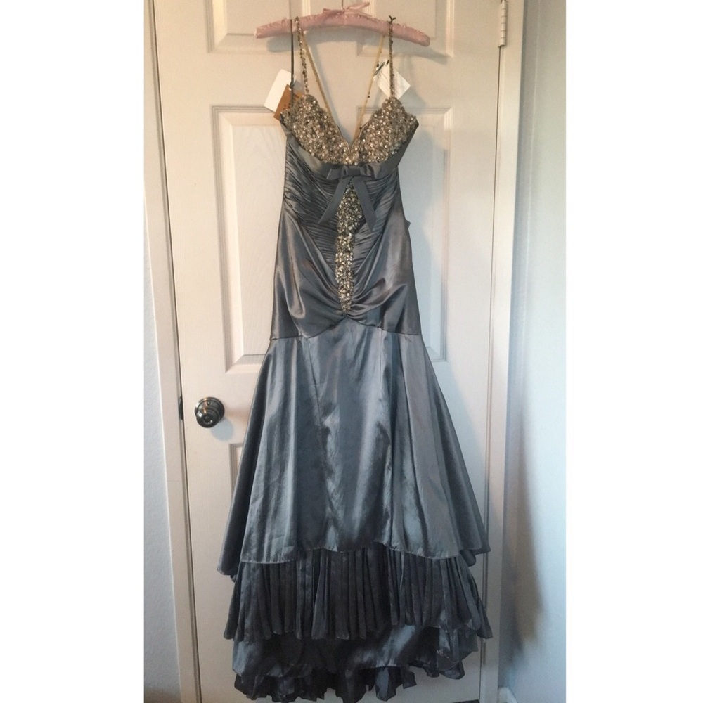 Bellezza formal/ prom dress